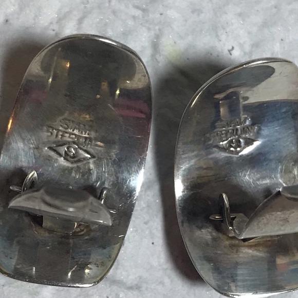 Siam Sterling Clip On Earrings Dome Shape Dancing Goddess w Temple Box Thailand - Picture 14 of 15